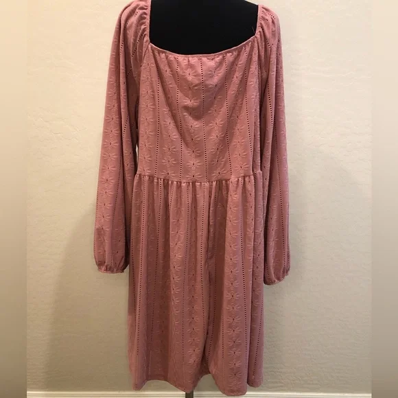 NWT | Vibe Sportswear Babydoll Eyelet Long Sleeved Mini Dress - Picture 12 of 13